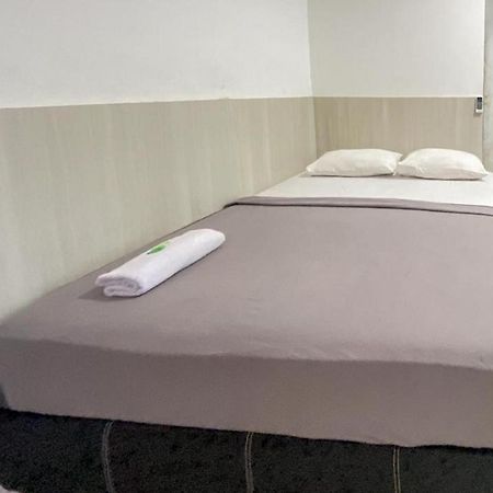 Hotel Giga Sidrap Rappang Экстерьер фото