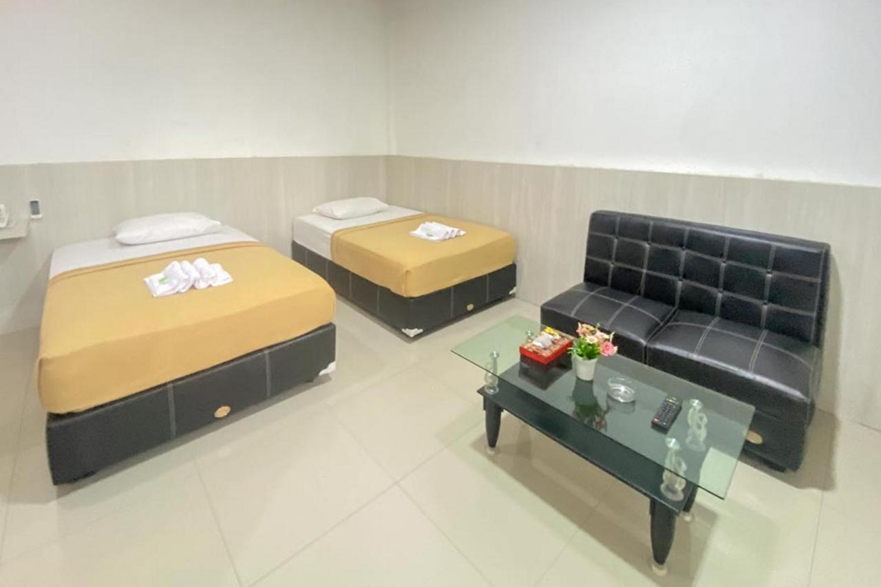 Hotel Giga Sidrap Rappang Экстерьер фото