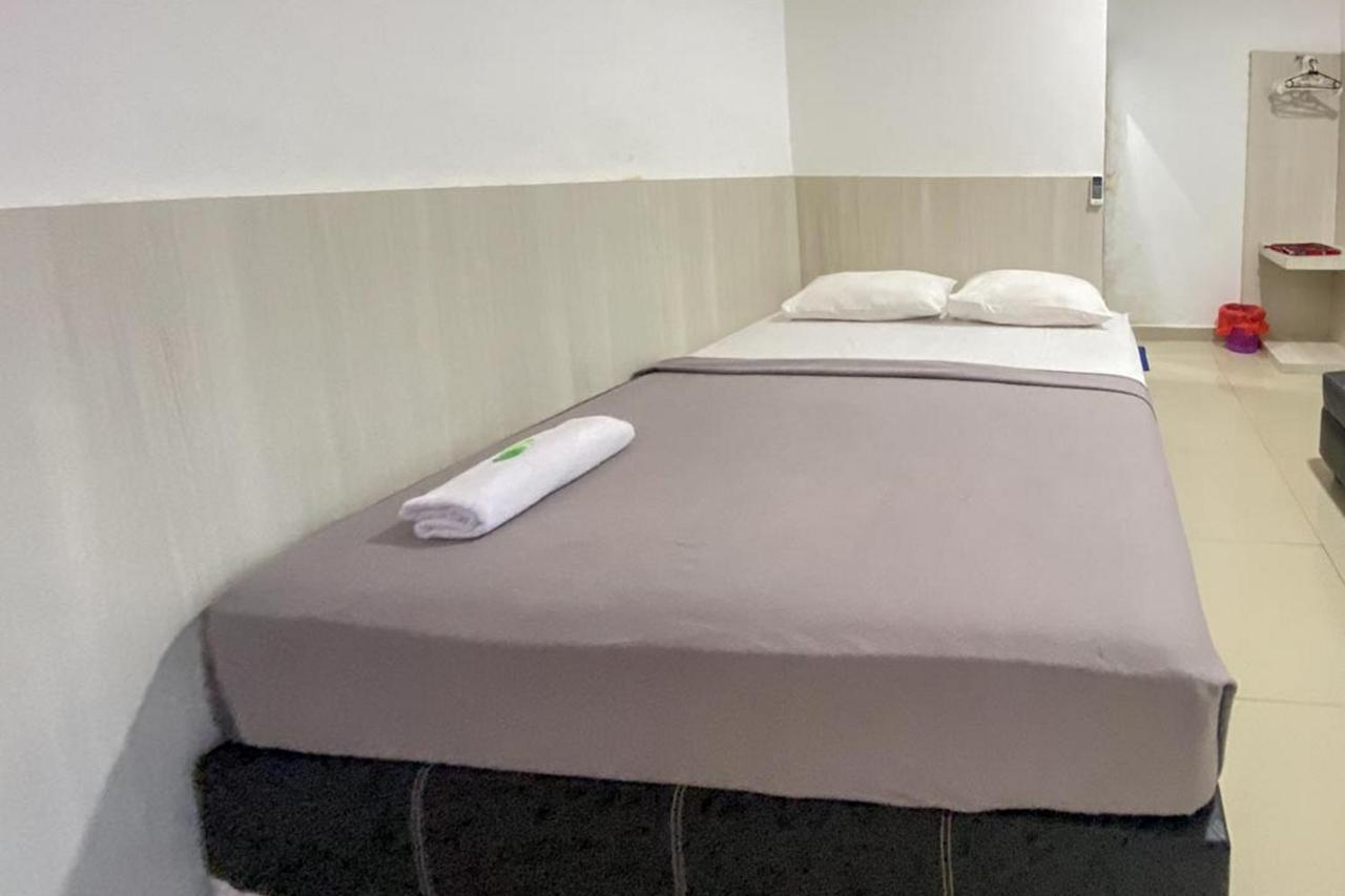 Hotel Giga Sidrap Rappang Экстерьер фото